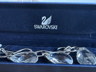 Colgante y pulsera Swarovski
