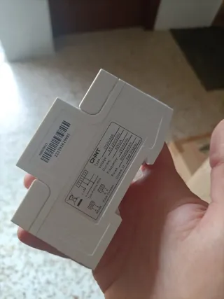 Medidor de energía CHNT DDSU666