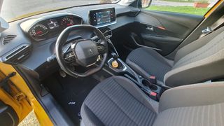 Peugeot 208 PureTech 75 S&S Allure Pack