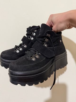 Botas negras plataforma talla 37