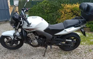 Honda CBF 600N Naked 600cc