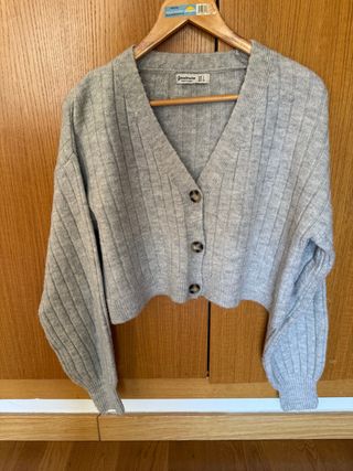 Cardigan Bershka gris