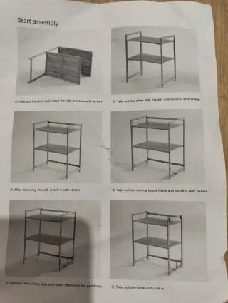 Estantería de bambú y madera