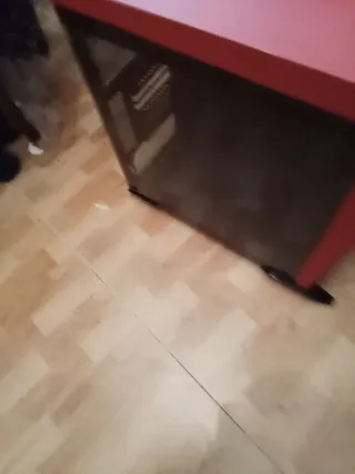 Carcasa PC Gaming Roja y Negra