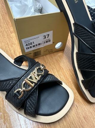 Sandalias Michael Kors Negro y Oro