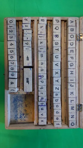 Caja Sellos Madera Antiguos Imprenta Tampones