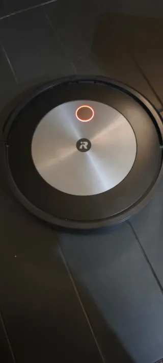 iRobot Roomba j7+