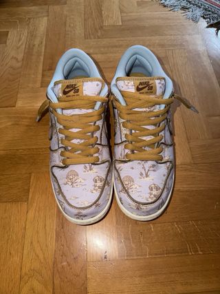 Nike SB Dunk Low Premium Pastoral Print