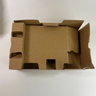 Scatola Nintendo 2DS Tomodachi Life Edition