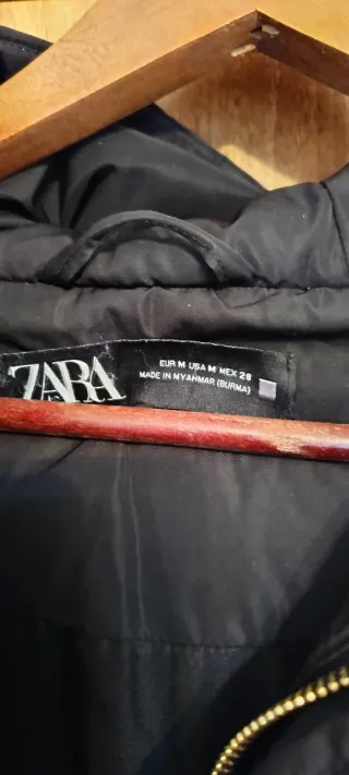 Abrigo acolchado negro