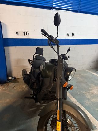 UM Renegade Comando 125cc Custom