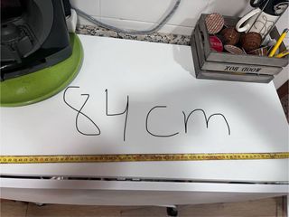 Mesa plegable cocina o comedor. Ovalada