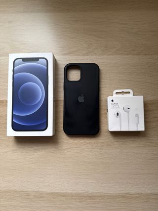 iPhone 12 Negro con cascos de regalo