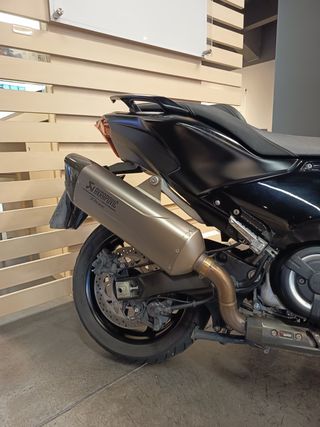 Yamaha TMAX Tech 560 Maxiscooter