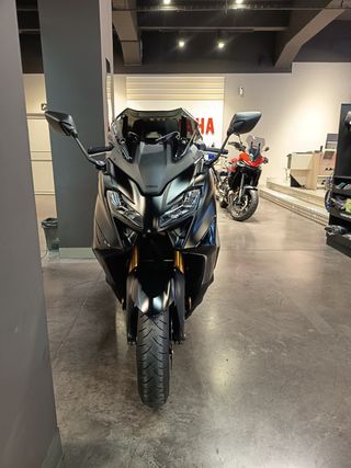 Yamaha TMAX Tech 560 Maxiscooter