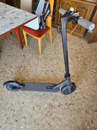 Patinete Eléctrico Xiaomi M365