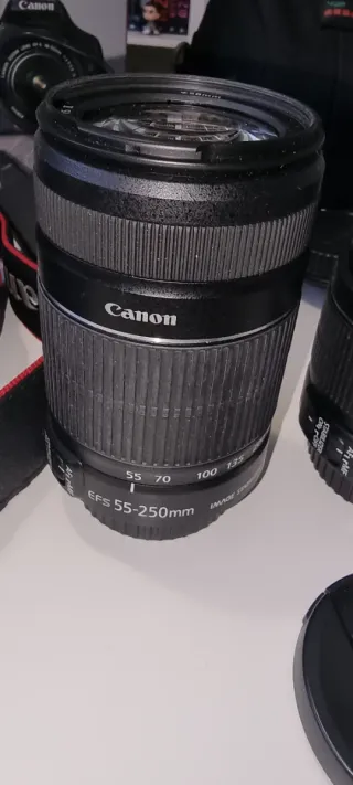 Canon EOS 450D + 2 Obejtivos (18-55m y 55-250mm)