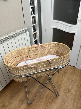 Moisés para bebé de mimbre