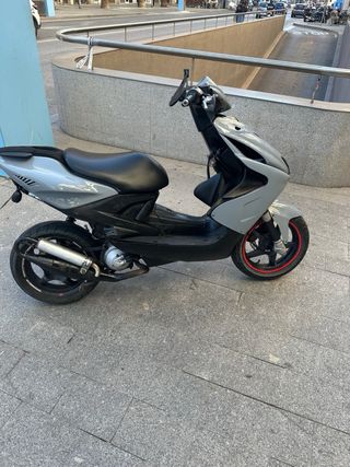 Yamaha Aerox 49cc Scooter