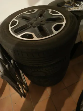 Set 4 Cerchi Lega Jeep R17