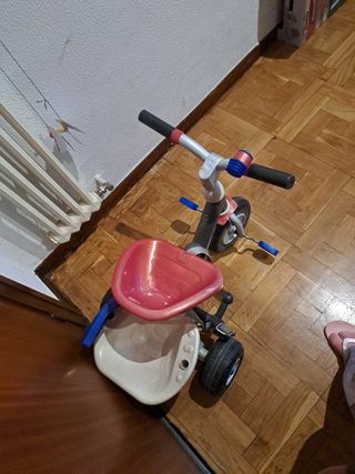 Triciclo infantil