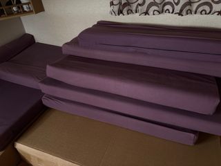 Cojines para sofá de palets morados