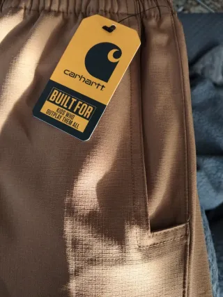 Bermudas Carhartt Marrones