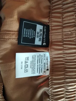 Bermudas Carhartt Marrones