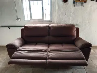 Dos sofás de dos, tres plazas Leggett & Platt piel