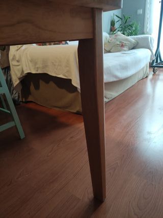 Mesa de comedor madera clara y maciza 140x79cm