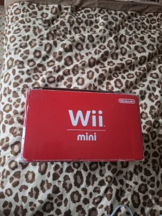 Caja vacía Nintendo Wii Mini