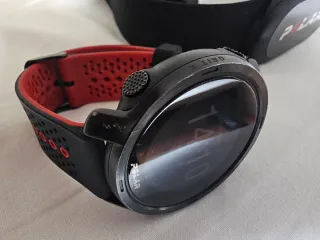 Polar Grit X y Banda H10