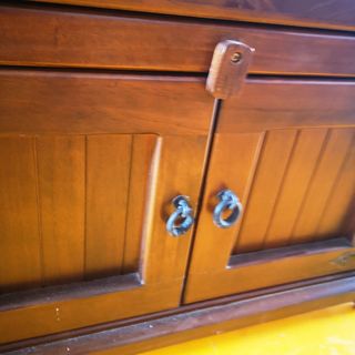 TAVOLO AUXILIAR TV CON RUOTE IN LEGNO MASSELLO R3760073047877