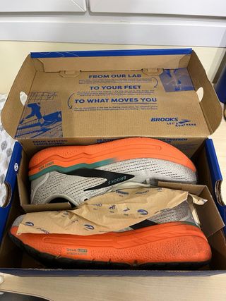 Brooks Ghost Max 2 Talla 42.5