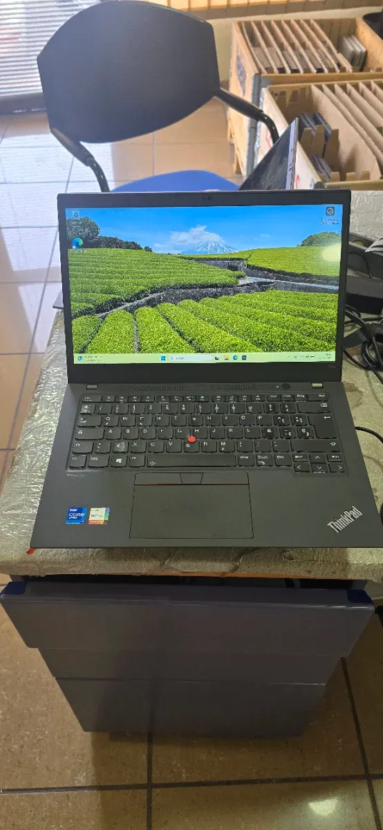 Lenovo T14S G2 I7 32 RAM 512 GB SSD TACTIL