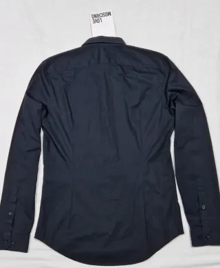 Camisa Love Moschino Milano Manga Larga Negra.