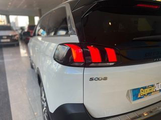 Peugeot 5008 ALLURE  130cv
