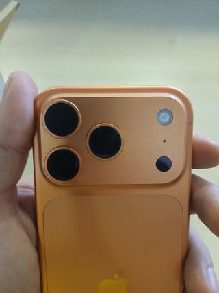 iPhone 17 Pro Naranja