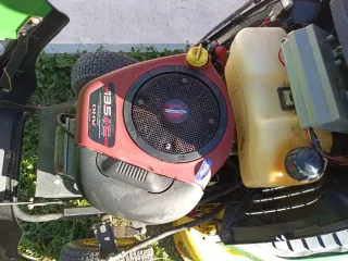 Cortacésped John Deere Automático