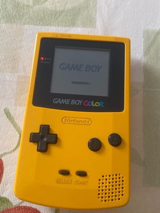 Nintendo Game Boy Color Amarillo