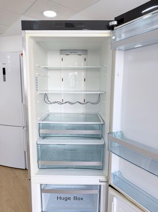 FRIGORÍFICO HAIER INOX 188CM NOFROST A+++. ENVÍO