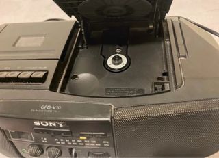 Radio reproductor de CD y casette