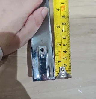 Tiradores de cocina plateados curvos Seminuevos