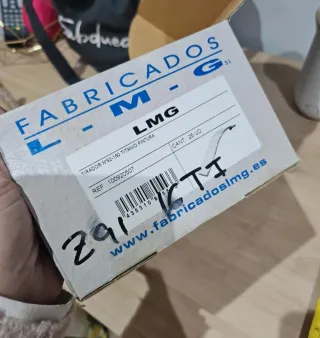 Tiradores de cocina plateados curvos Seminuevos