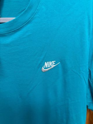 Camiseta Nike Talla M Color Turquesa