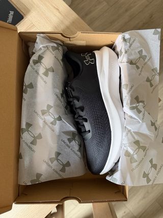 Zapatilla Under Armour Rogue 5 Negra Talla 44