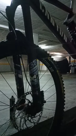 Bicicleta Canyon Strive