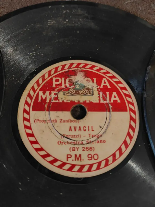 4 Dischi 78 giri 15cm Piccola Meraviglia