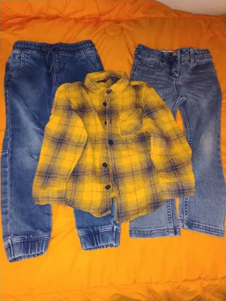 Conjunto 2 tejanos + 1 camisa cuadros
