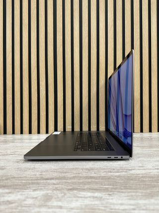 MacBook Pro 16" 2019 i9 32gb 1tb SSD